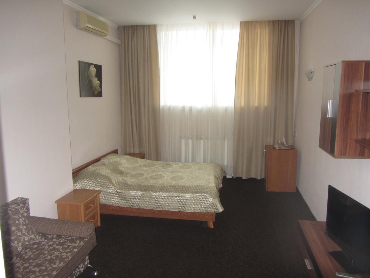 Park Hotel Kiev Ngoại thất bức ảnh