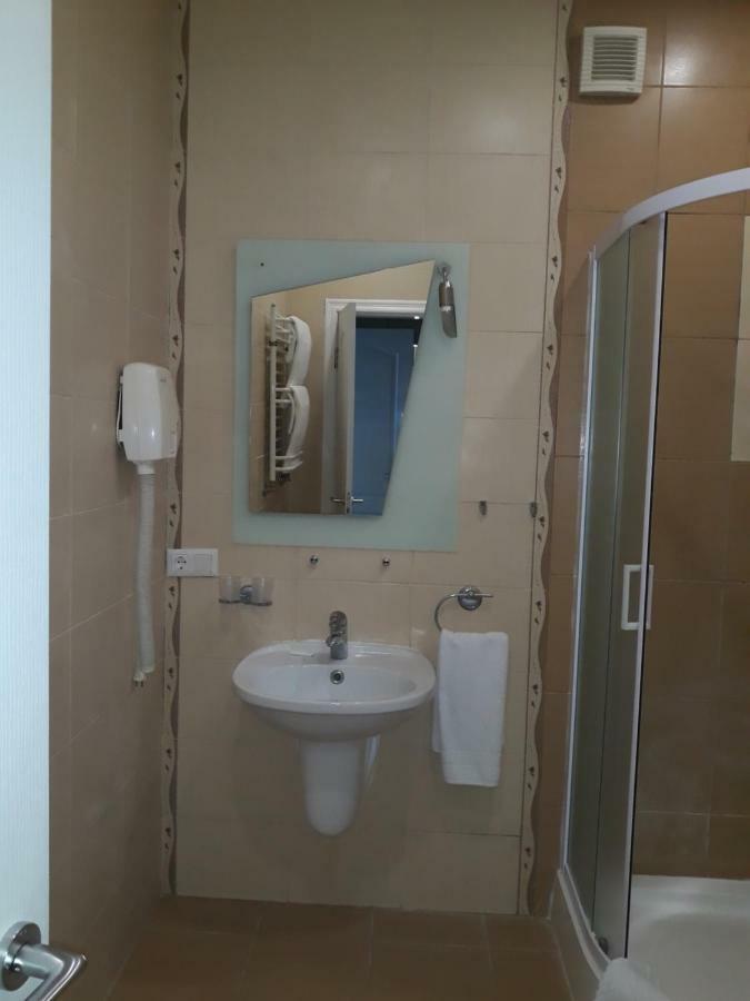 Park Hotel Kiev Ngoại thất bức ảnh